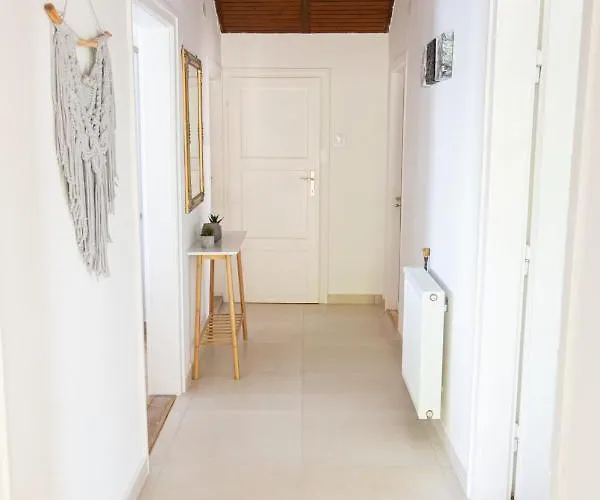 Pagony Апартаменты *